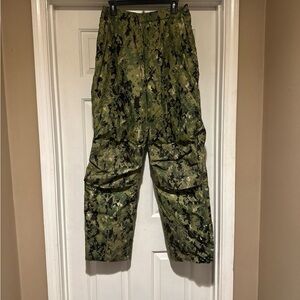 Wild Things  Mens L PrimaLoft Camo Pants Epic By Nextec Side Zips MicroFibre